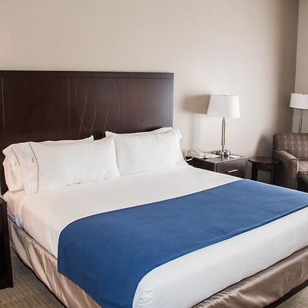 Holiday Inn Express And Suites Sikeston By Ihg Ngoại thất bức ảnh